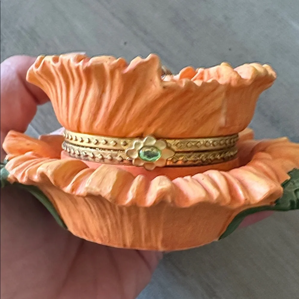 Orange Floral Home Accent trinket box EUC